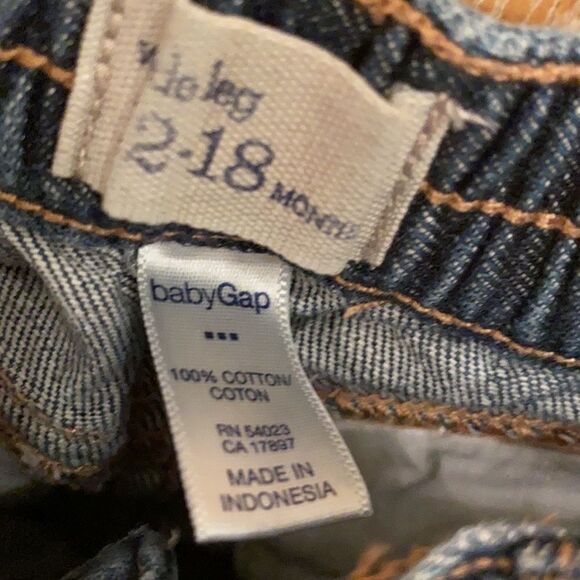 GAP Baby Girls Capri Jeans Flared 2969 Wide Leg Denim Pants Size 12-18 Month - Picture 6 of 12